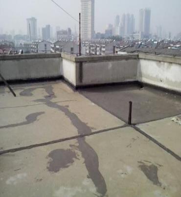 珠海漏水维修 楼顶漏水是什么原因，楼顶漏水维修方法是什么?
